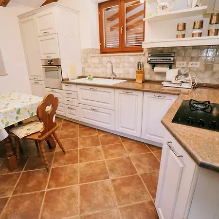 Gasthuis Casa Ana Istria 1