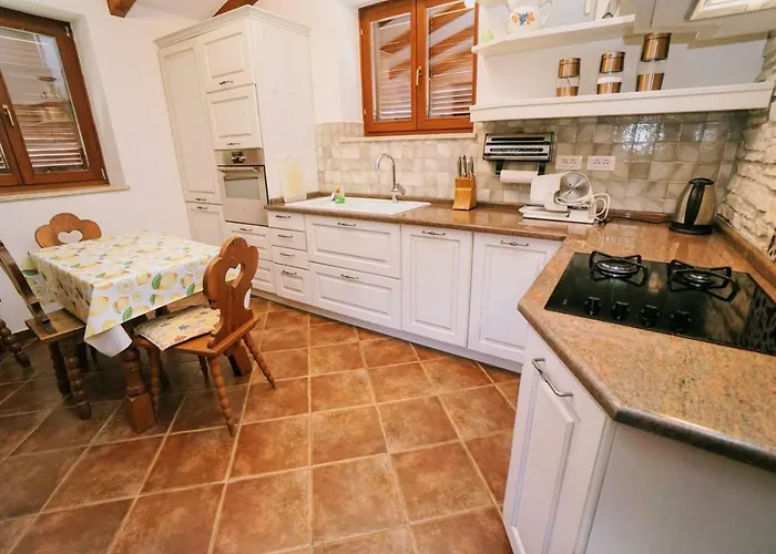 Pensionat Casa Ana Istria 1