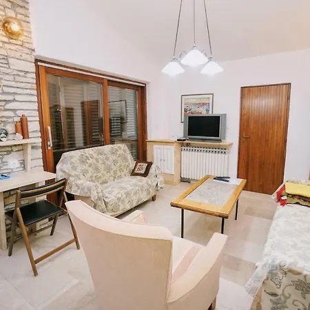 Casa Ana Istria 1 Gasthof