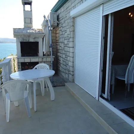 Ana Guest house 3*